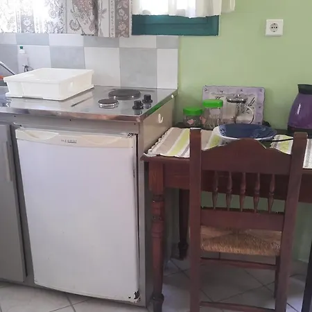 Apartment Ampeli *